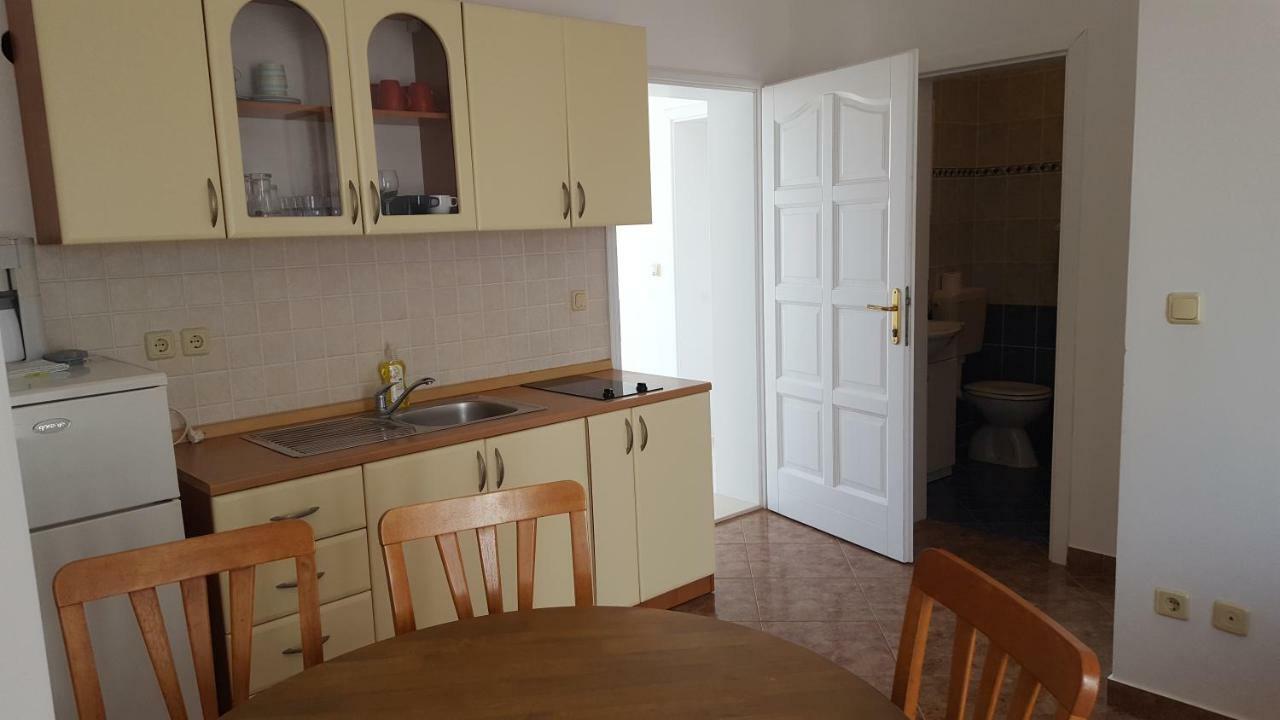 Apartament Zagi Povljana Zewnętrze zdjęcie